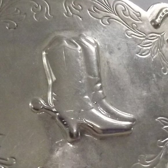 Vintage Cowboy Boots and Horseshoes Belt Buckle - Picture 3 of 8